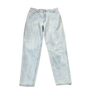 Vintage 90’s Levi’s 521 Jeans Light Blue Faded Mom Denim Tapered USA 16M/31x29